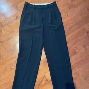 Aritzia, Effortless Pant